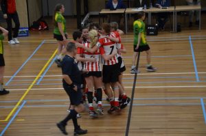 2015-11-28 14-49-01_02